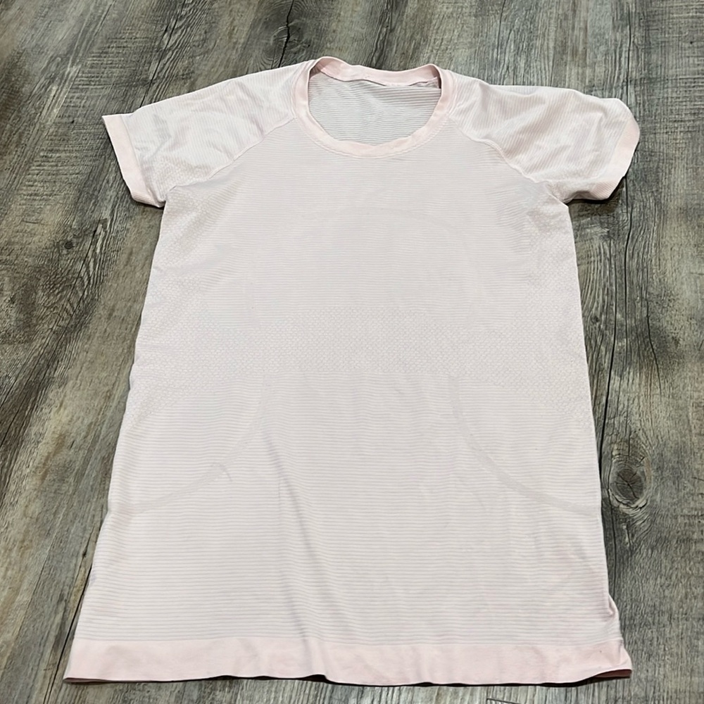 lululemon swiftly tech short sleeve shirt